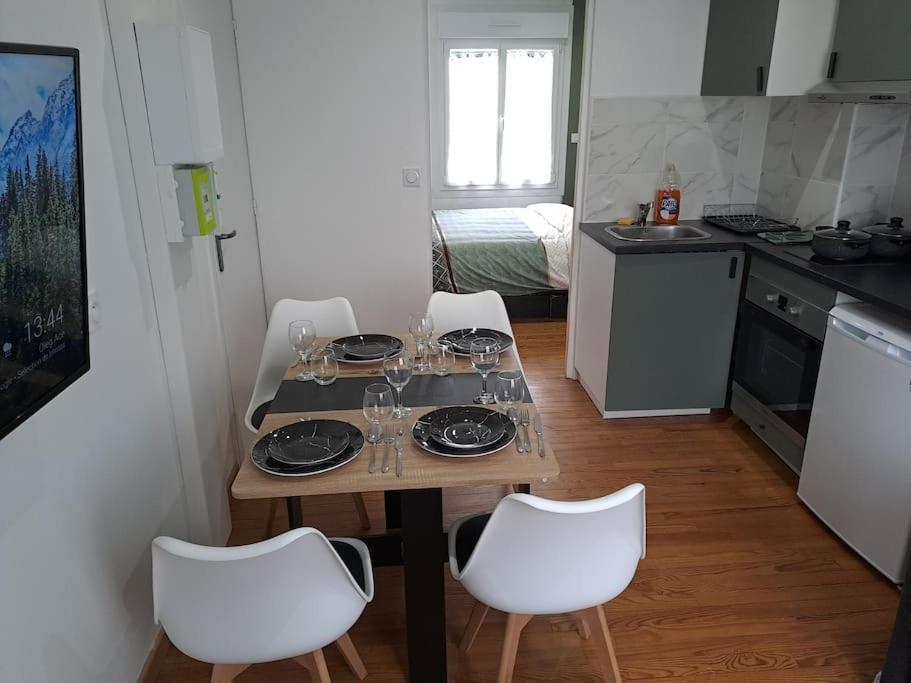 Ferienwohnung T2 Jacky Ic. /Moto / Circuit 24H / Oasis /Antares Le Mans Exterior foto