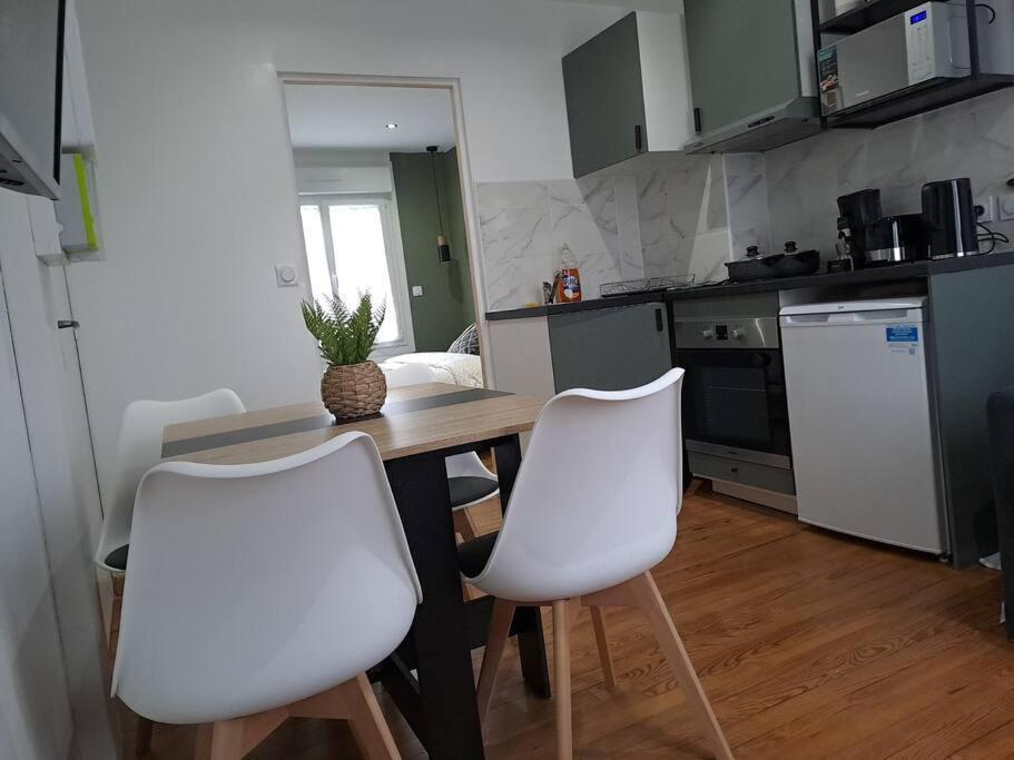Ferienwohnung T2 Jacky Ic. /Moto / Circuit 24H / Oasis /Antares Le Mans Exterior foto